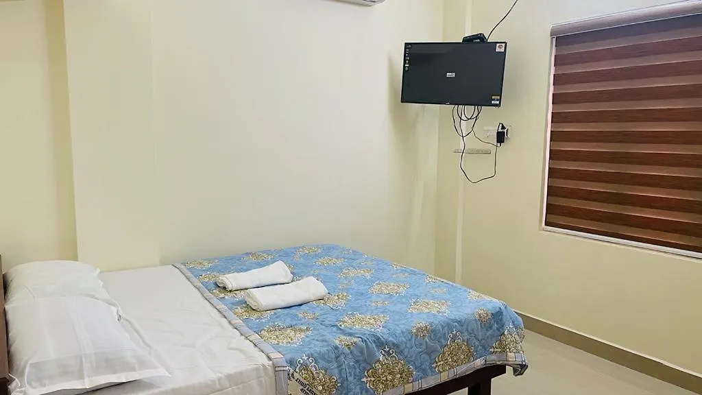Chata Manu'S Home Stay Malayāttūr