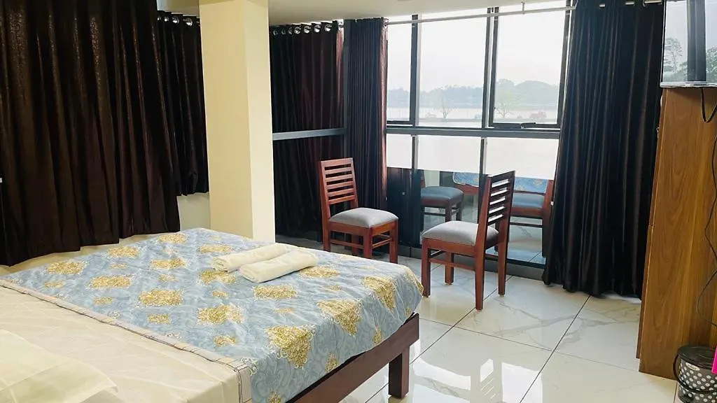 Manu'S Home Stay Malayāttūr Chata